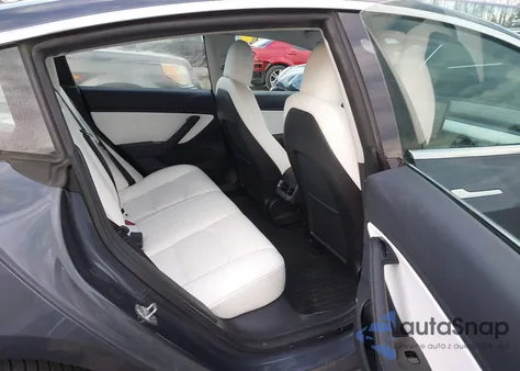 2020 Tesla Model 3 Performance Dual Motor All-Wheel Drive z USA, uszkodzony, nr VIN 5YJ3E1ECXLF603387